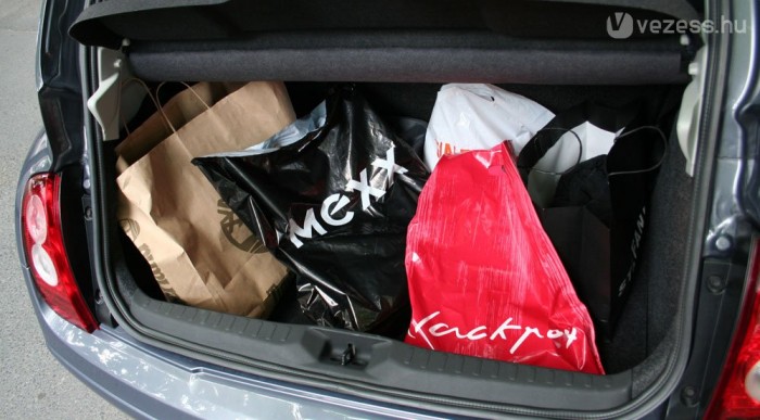 Mehet a shoppingolás