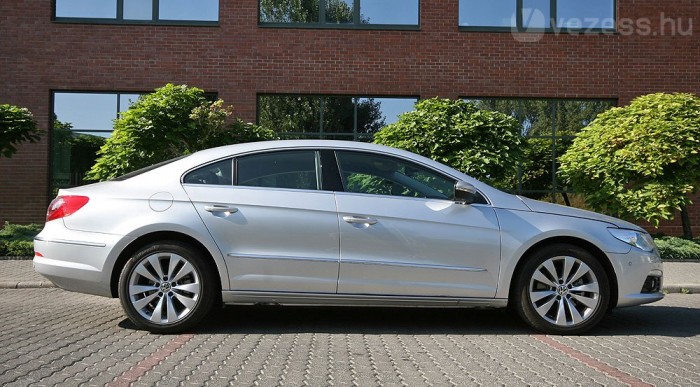 Több, mint Passat 6 | Vezess Hosszabb a mezei Passatnál