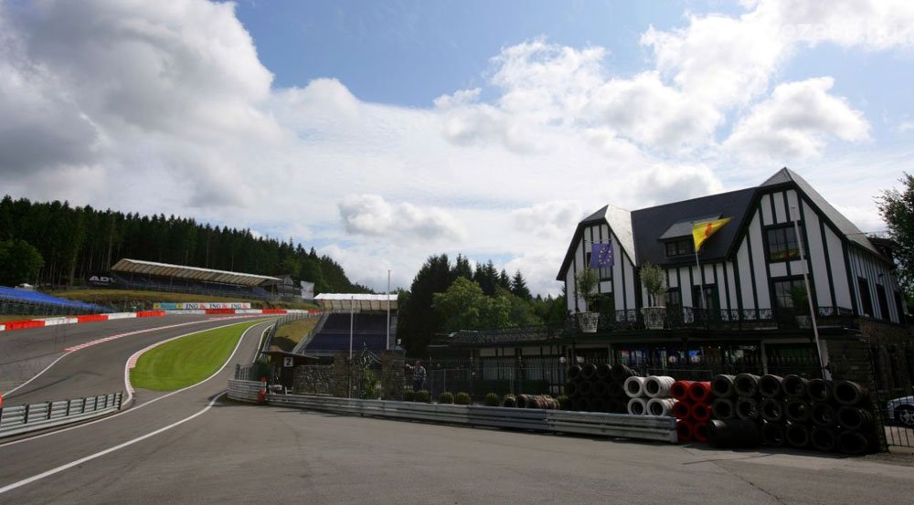 Az Eau Rouge