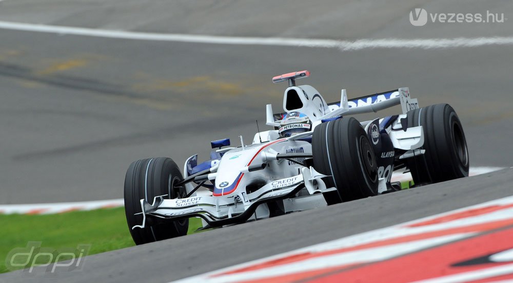 Heidfeld nagyot villantott