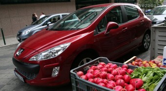 Az autó vagy a MÁV az olcsóbb?