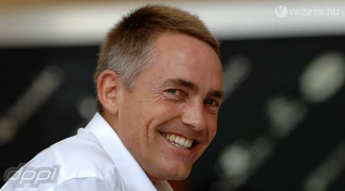 Lámpák kerülnek a McLarenre? – videó