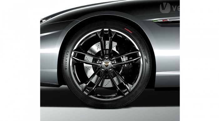 Négyajtós Lamborghini? 6 A második kép