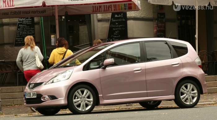 Hatfokozatú az új automata váltó