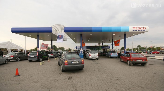 Olcsó kutakat is kereshetünk