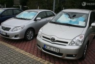 Meriva, Corolla Verso, Mazda5?