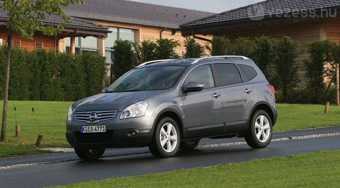 Az A-oszloptól vannak különbségek