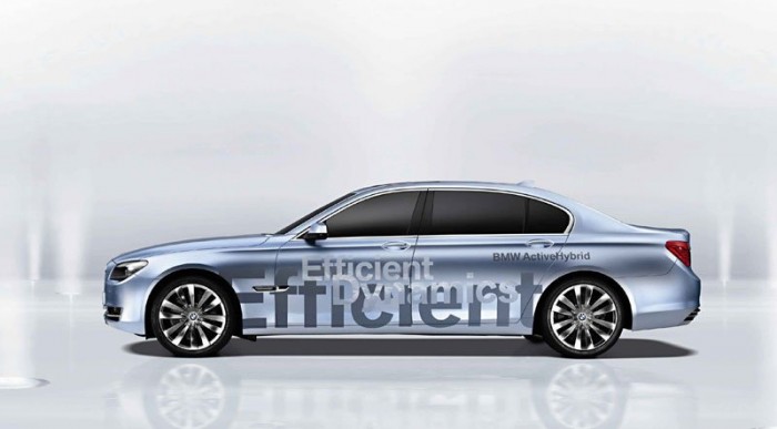 Luxushibrid a BMW-től