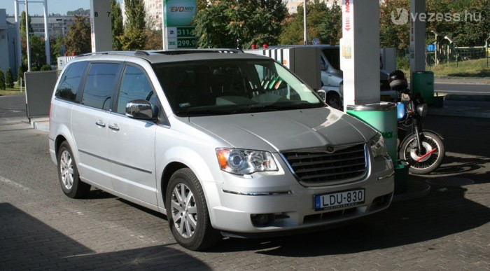 10 liter kell országúton, 14 városban