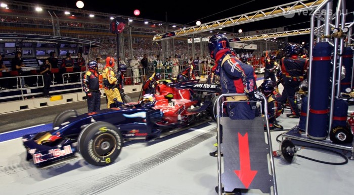 Megúszta a büntetést Vettel 6 | Vezess A toyotásoknak nem tetszett az eset