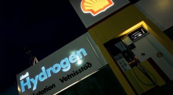 Parlamenti támogatás a hidrogénautónak