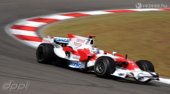 A Toyota kiszáll az F1-ből?
