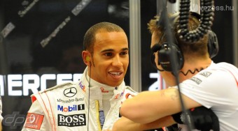 Hamilton megváltoztatta az F1-et
