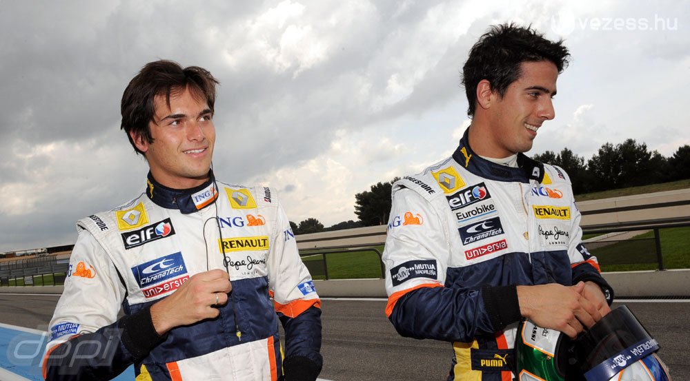 Piquet helyett di Grassi jön