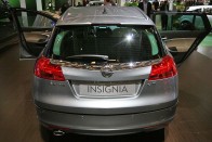 Családi kombik: Avensis, Insignia 62