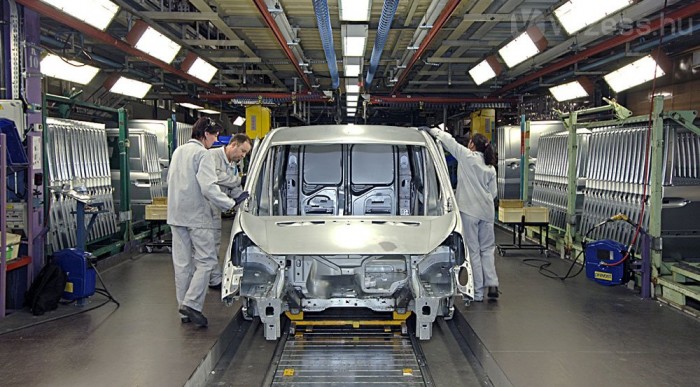 Bajban az európai autógyártás 7