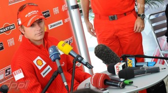 Räikkönen segít Massának