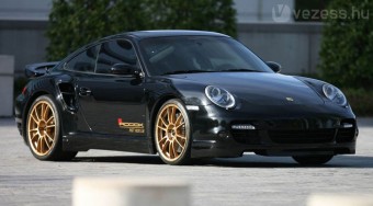 Győzelemre emlékező Porsche