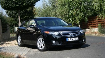 Új Accord: Elegáns köntösben