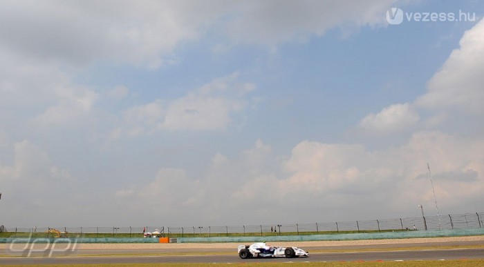 Elvesztek az autók a pályán