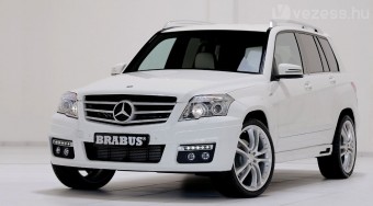 Terepjáró sportruhában