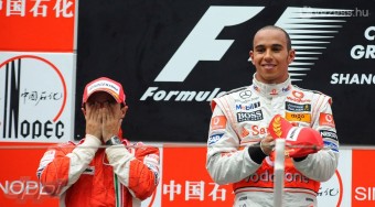 Massa tehetetlen volt