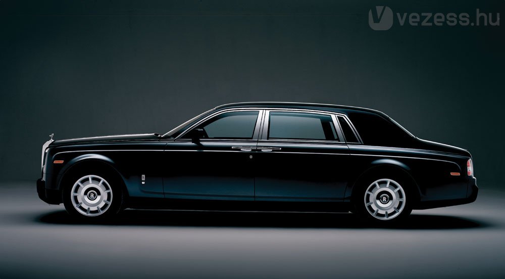 Rolls-Royce Phantom EWB