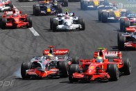 F1: 2008 – az elbénázott bajnokság 35