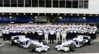 A BMW a csúcsra tart