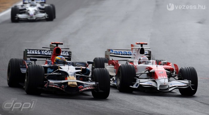 F1: Porhintés a szabályváltoztatás? 6 | Vezess Jövőre sem lesz több előzés?