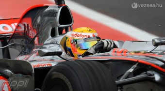 Hamilton nem tudta mi történik - videó