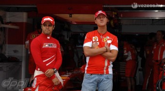 Schumacher miatt veszített Massa