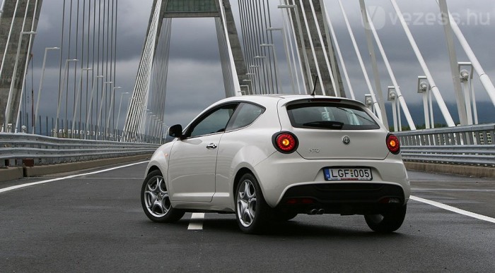 Alfa MiTo: falatnyi sportkocsi 6 | Vezess 78 és 155 ló, igény szerint