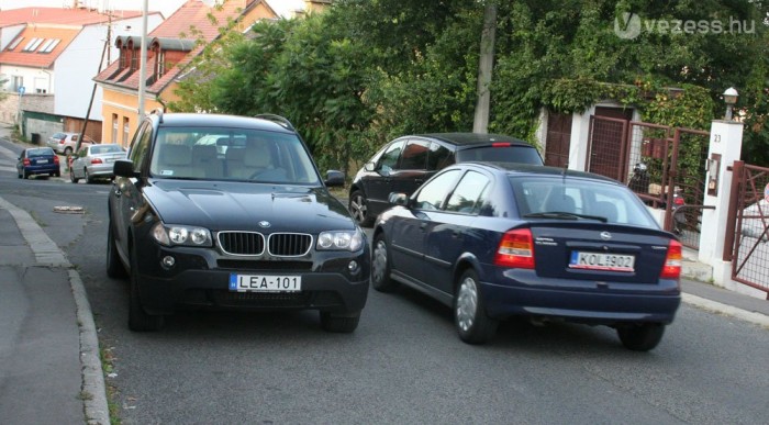 Autós autójáról ismerszik meg 6 | Vezess Egyiküket nem érdekli a behajtani tilos