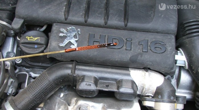 20 000 km alatt nem kellett olajat utántölteni