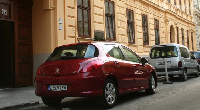 Nagyobbnak saccoljuk a valóságnál, mert rossz a 308 áttekinthetősége