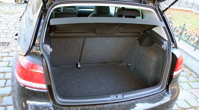 Közepes a csomagtér, csak 350 literes szükségpótkerékkel