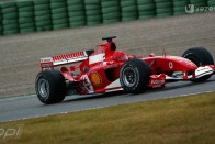 F1: Új pilóta teszteli a Ferrarit 11