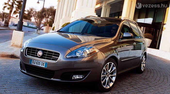 Nem látni, de alapjaiban Vectra a Croma is