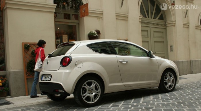 Csak kétajtós van belőle