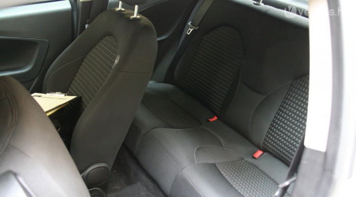 Nem vészes a térkínálat, csak be vagyunk falazva