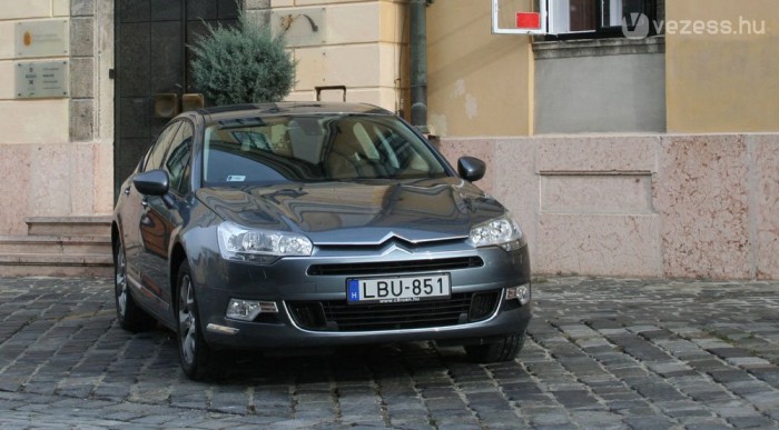 Hidropneumatika nélkül is kényelmes