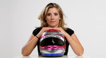 Lány az F1 előszobájában