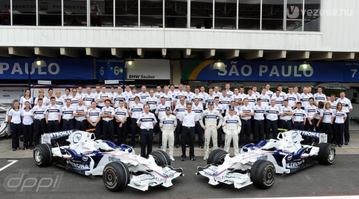 A csapatok létszámát is csökkentik