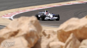 Az arabok az F1 mellett