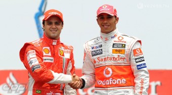 A Ferrarinak nem kellene Hamilton