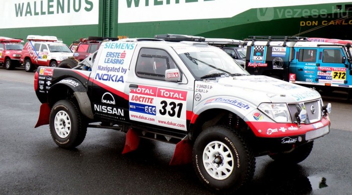 Palik “kémei” már úton vannak 6 A csapat első tagjai már úton