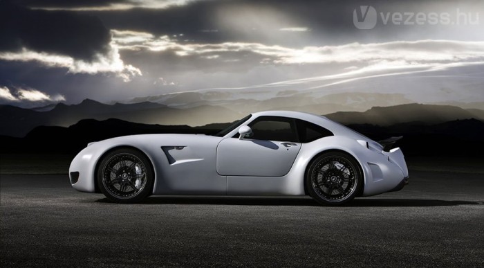 3,9 s kell százig az M5 motorjával