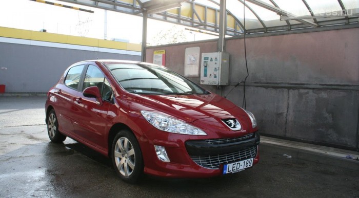 A gőzborotva levágja az ujjadat 10 | Vezess Jól működik a Méta utcai mosó