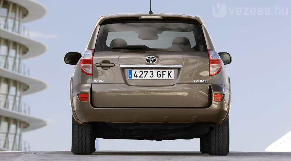 19114_177956_1000x700.jpg | Vezess | Vezess Új, mert LED-es a hátsó lámpa